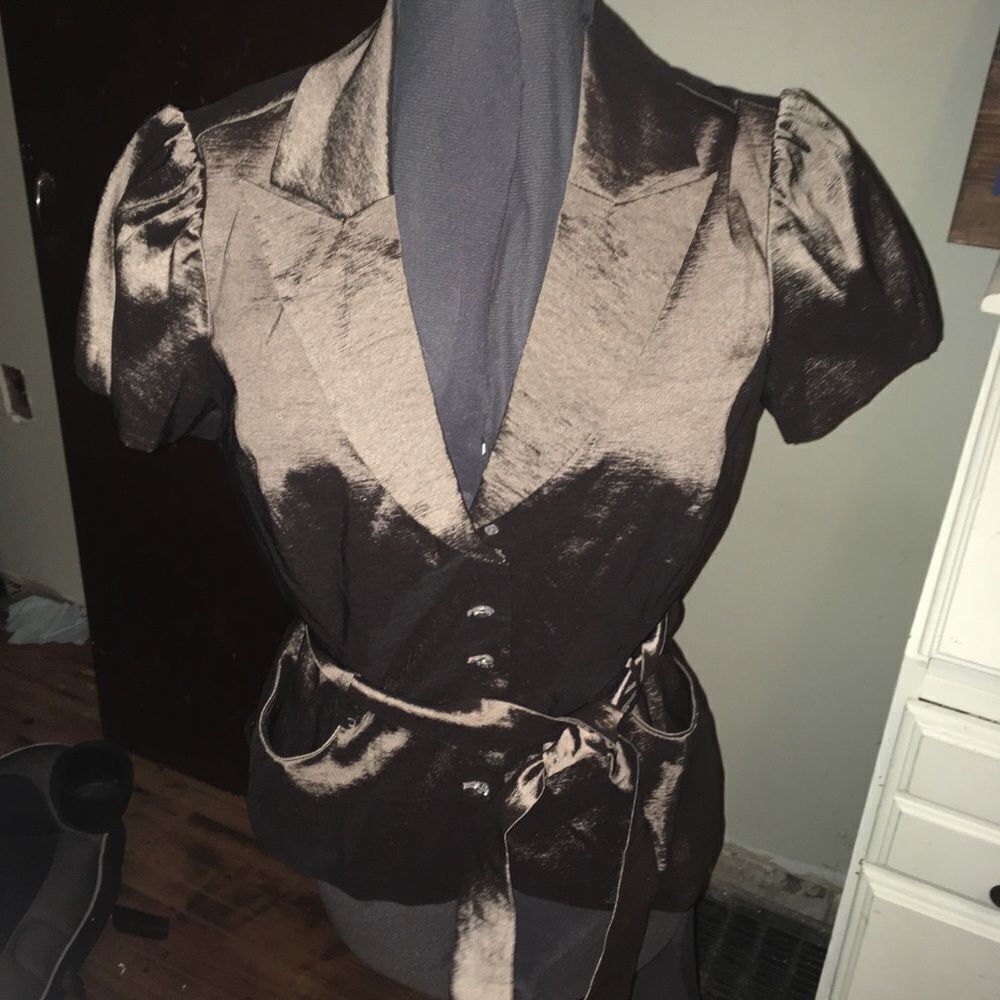 Cachet satiny button down bronze elegant blouse